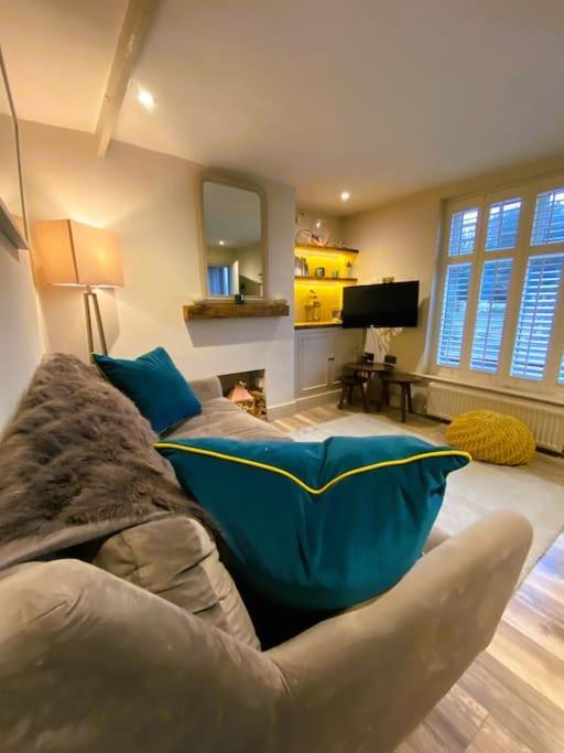Beautiful Immaculate Aldeburgh Cottage, Sunny Outdoor Space, Free Parking - Easy Walk To Beach & Town Kültér fotó