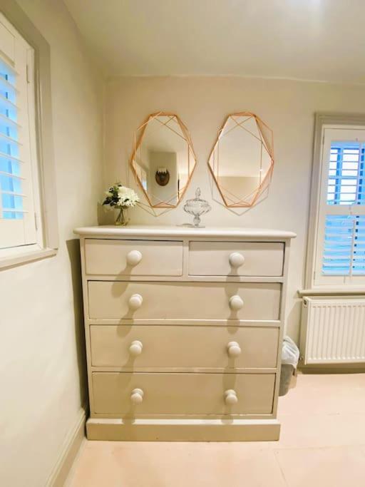 Beautiful Immaculate Aldeburgh Cottage, Sunny Outdoor Space, Free Parking - Easy Walk To Beach & Town Kültér fotó