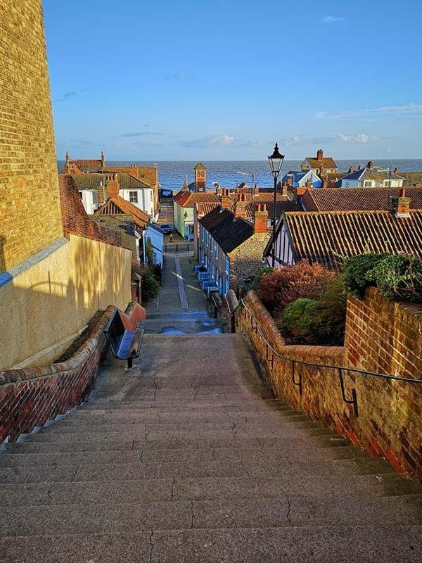 Beautiful Immaculate Aldeburgh Cottage, Sunny Outdoor Space, Free Parking - Easy Walk To Beach & Town Kültér fotó